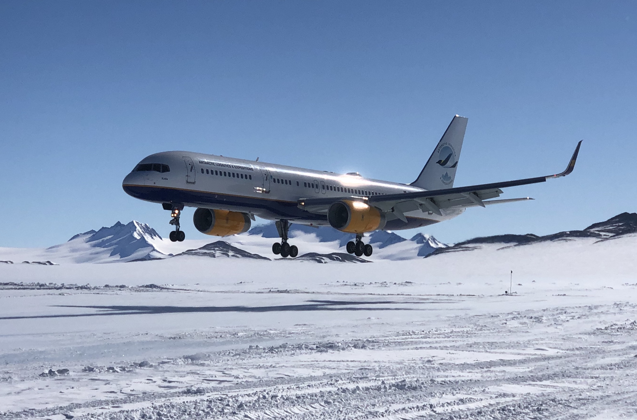 ALE's B757 passenger jet lands at Union Glacier, Antarctica