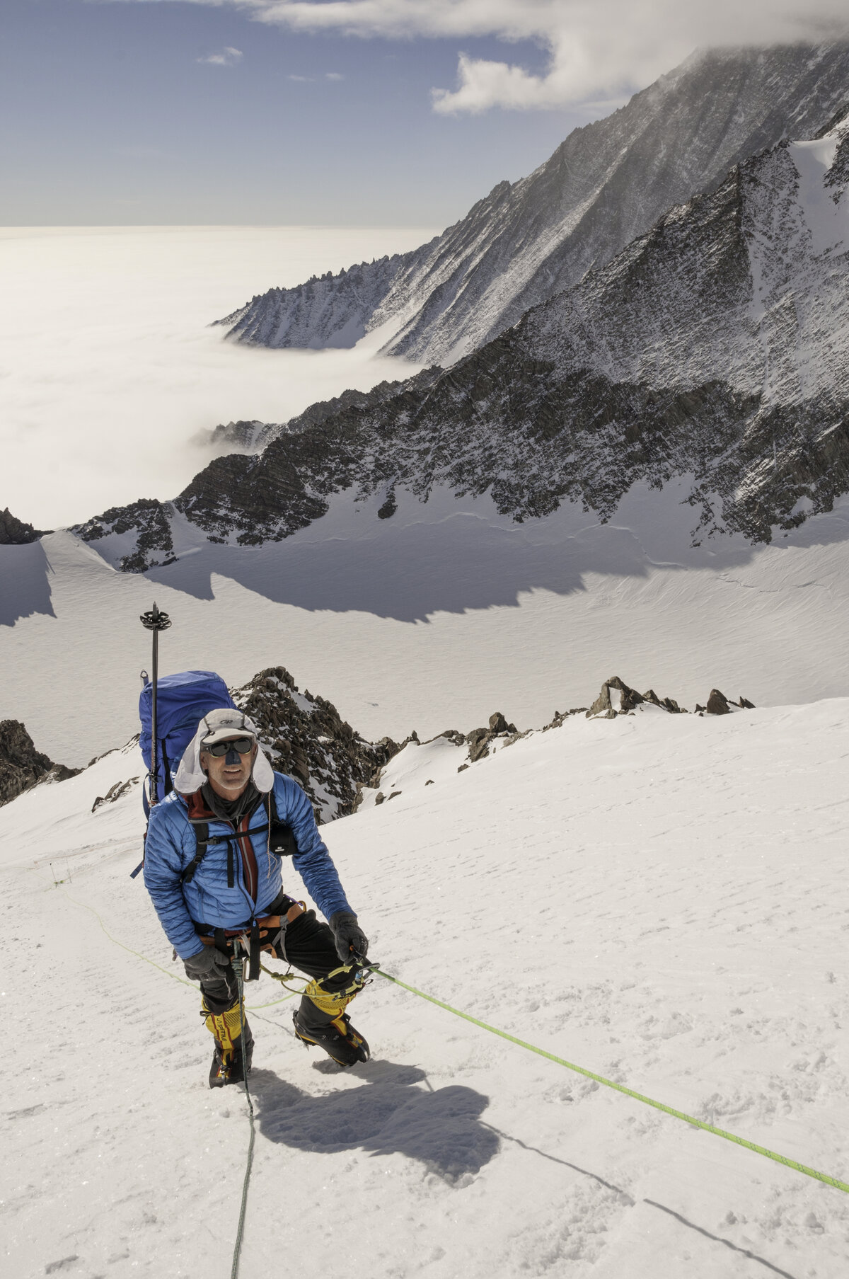 ALE guest ascends the fixed lines on Mount Vinson